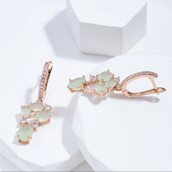 ⭐️ Unique retro chalcedony zircon flower style earrings - Picture 8 of 11